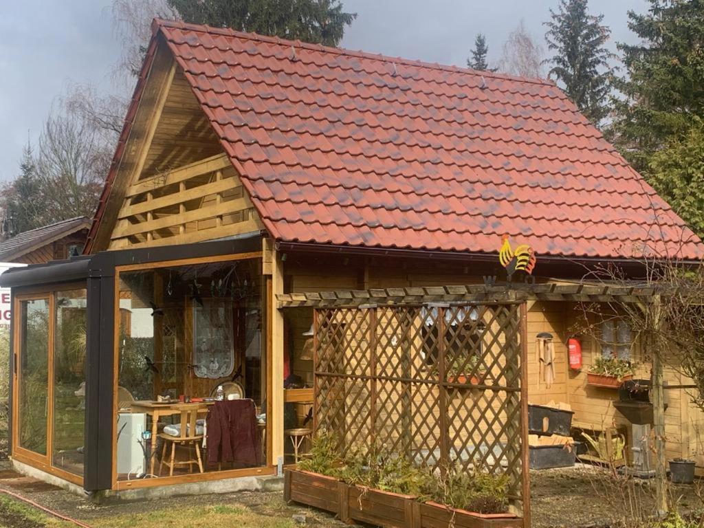 Holzhaus Mit Direktem Wasserzugang In Berlin-koepenick Casa de férias *